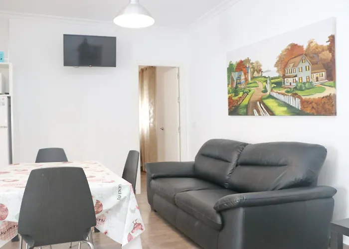 Canario Iv * Кониль-де-ла-Фронтера